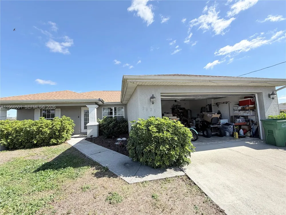 3625 NE 19  Place Cape Coral, FL 33909