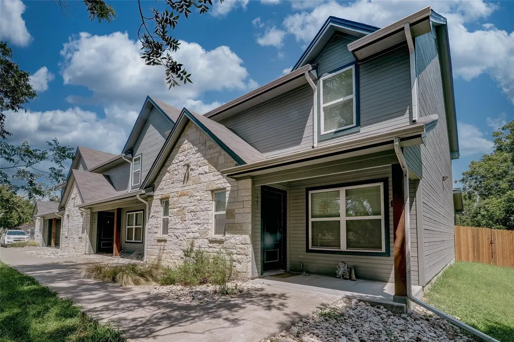 561 S Second Stephenville, TX 76401