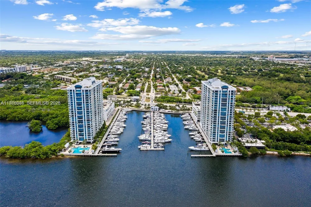 17301 Biscayne Blvd #2110 North Miami Beach, FL 33160