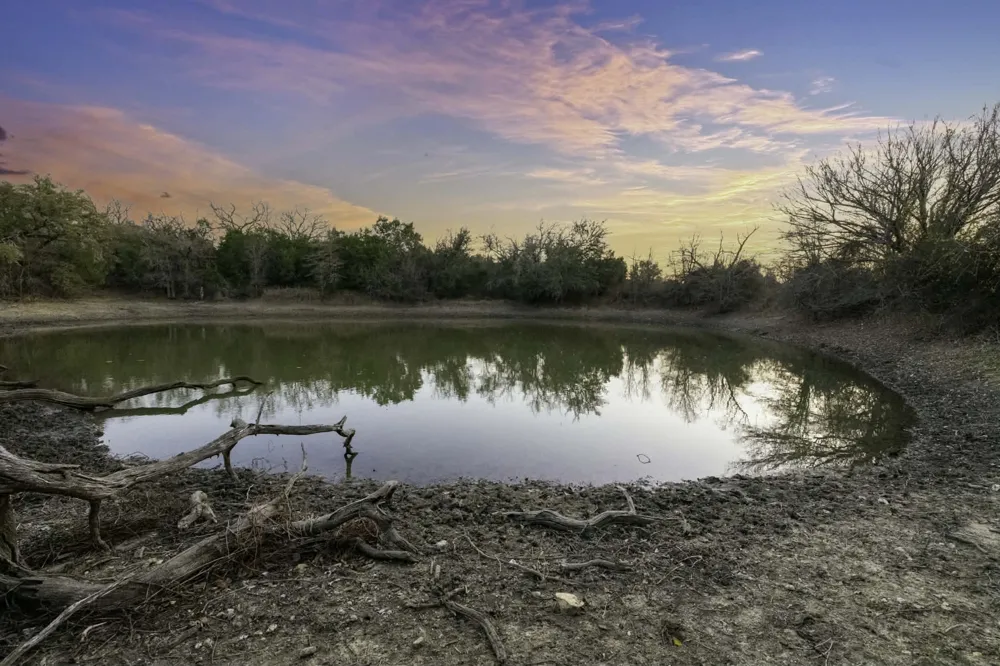 CR 2200 Hico, TX 76457