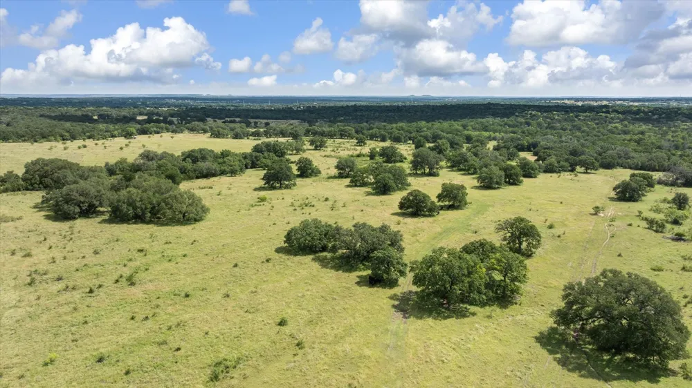 CR 2200 Hico, TX 76457