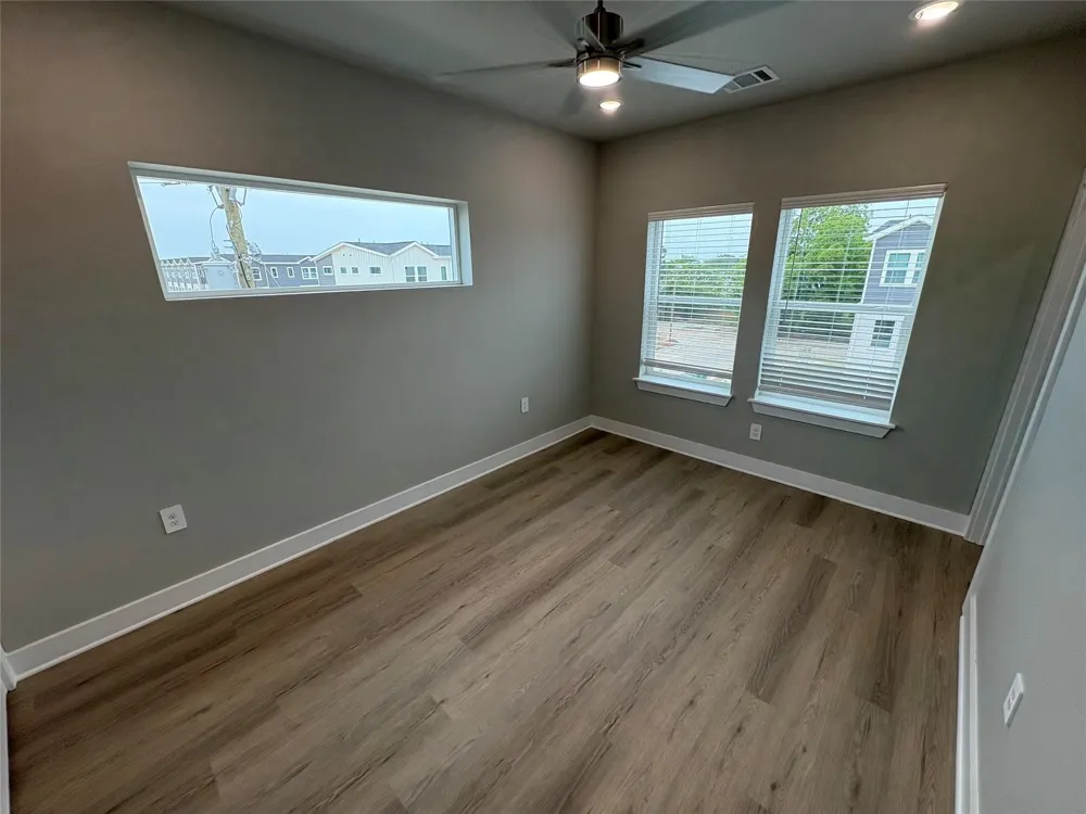 422 S Lillian Street S Stephenville, TX 76401