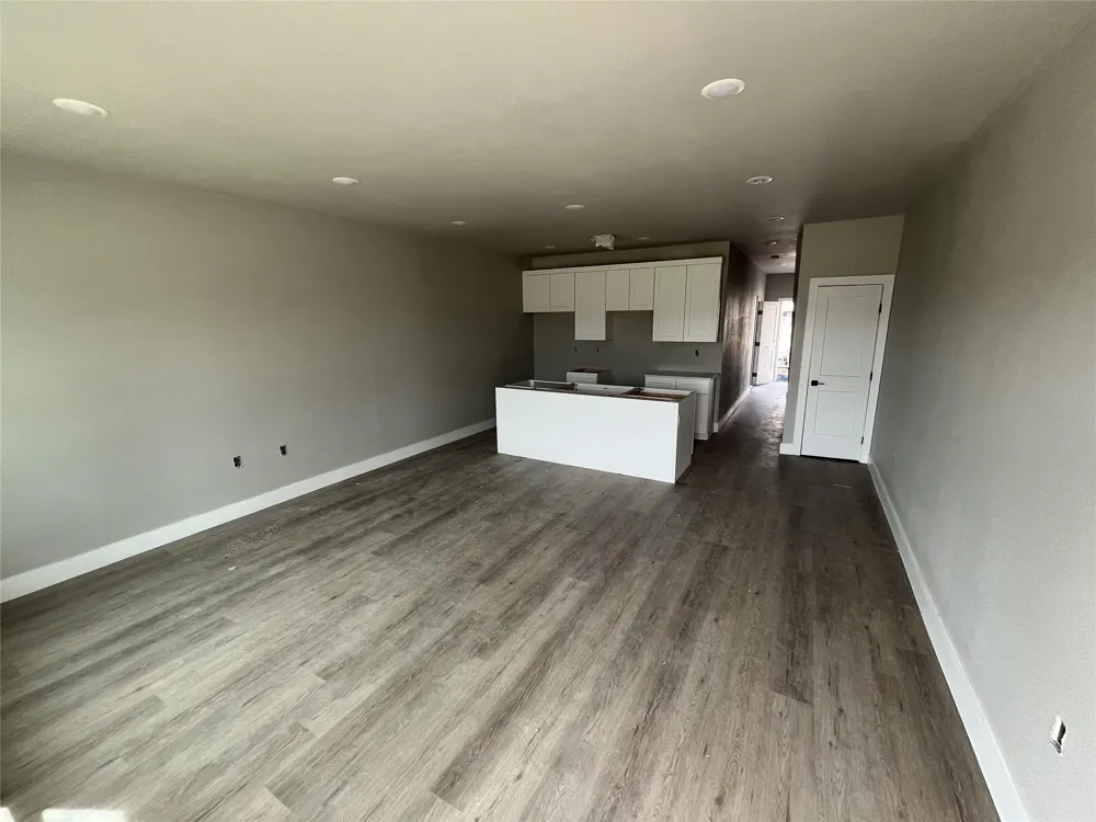 422 S Lillian Street S Stephenville, TX 76401