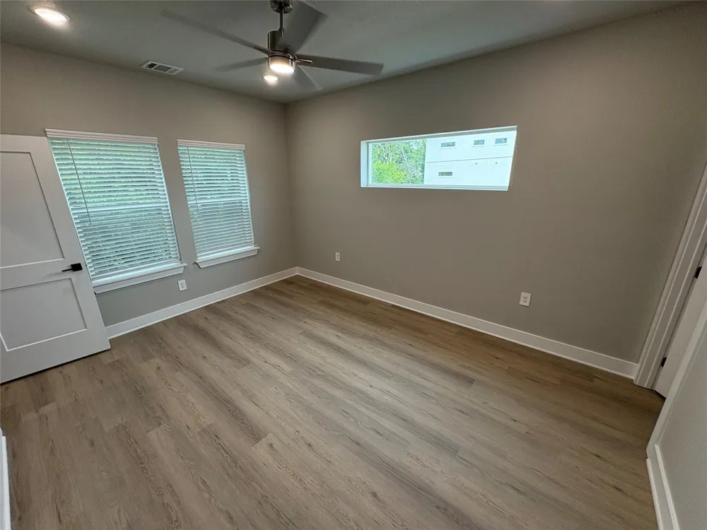 422 S Lillian Street S Stephenville, TX 76401