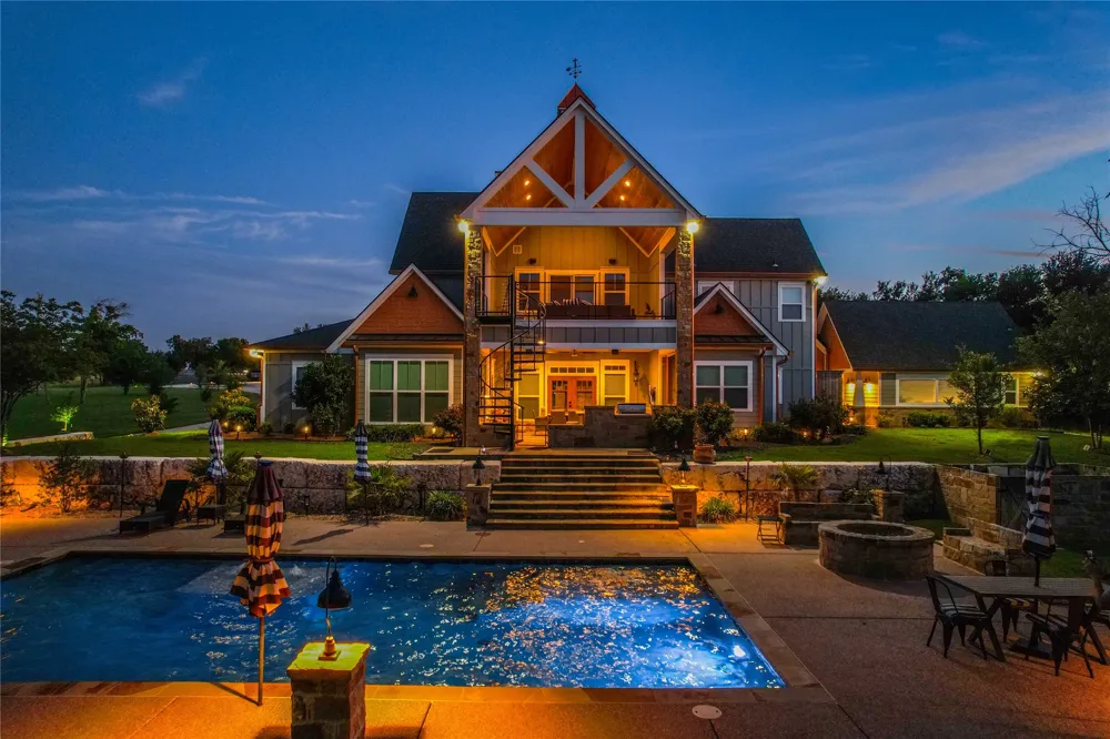 17309 Highway 6 Valley Mills, TX 76689