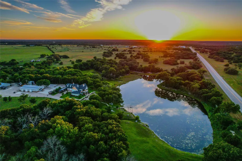 17309 Highway 6 Valley Mills, TX 76689