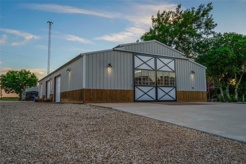 17309 Highway 6 Valley Mills, TX 76689