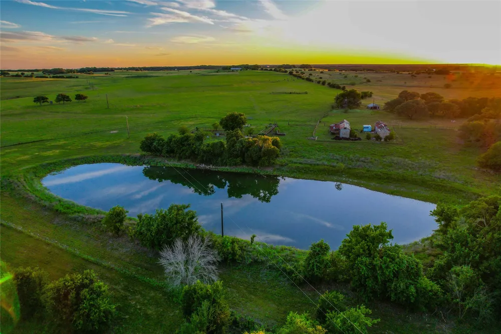 17309 Highway 6 Valley Mills, TX 76689