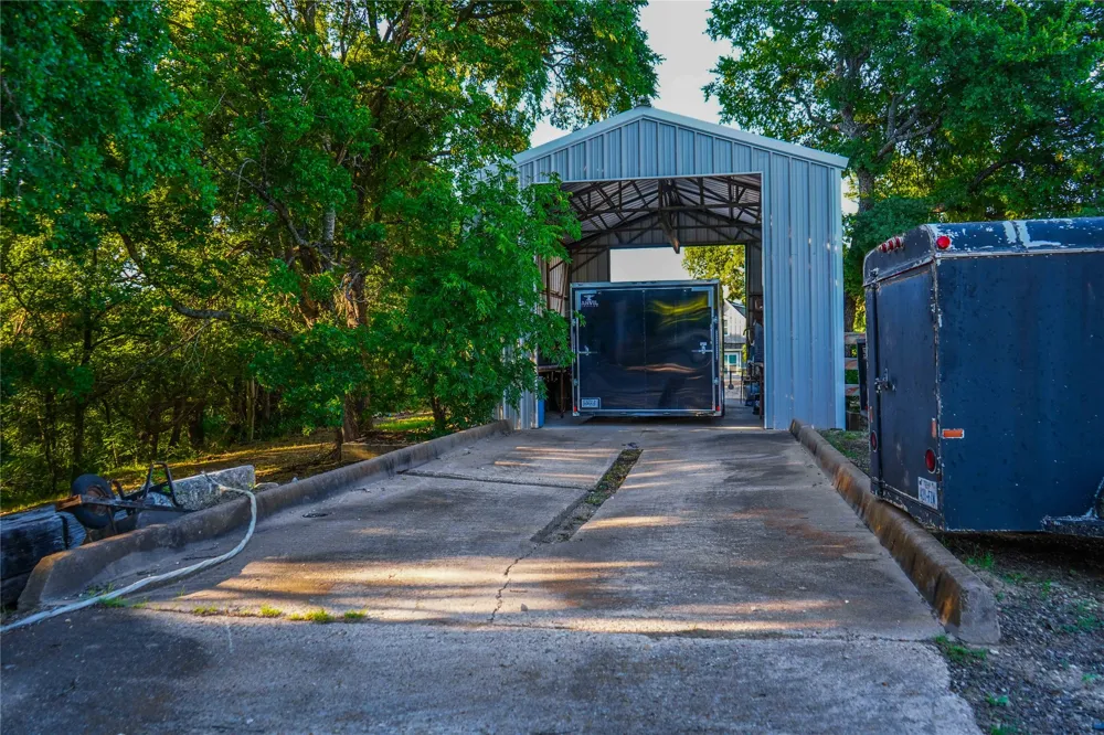 17309 Highway 6 Valley Mills, TX 76689