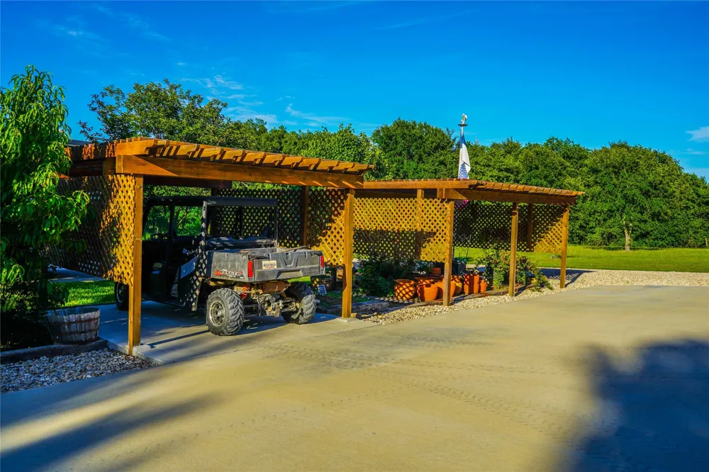 17309 Highway 6 Valley Mills, TX 76689
