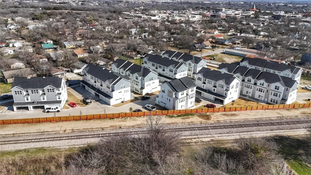 525 W Collins Street Stephenville, TX 76401