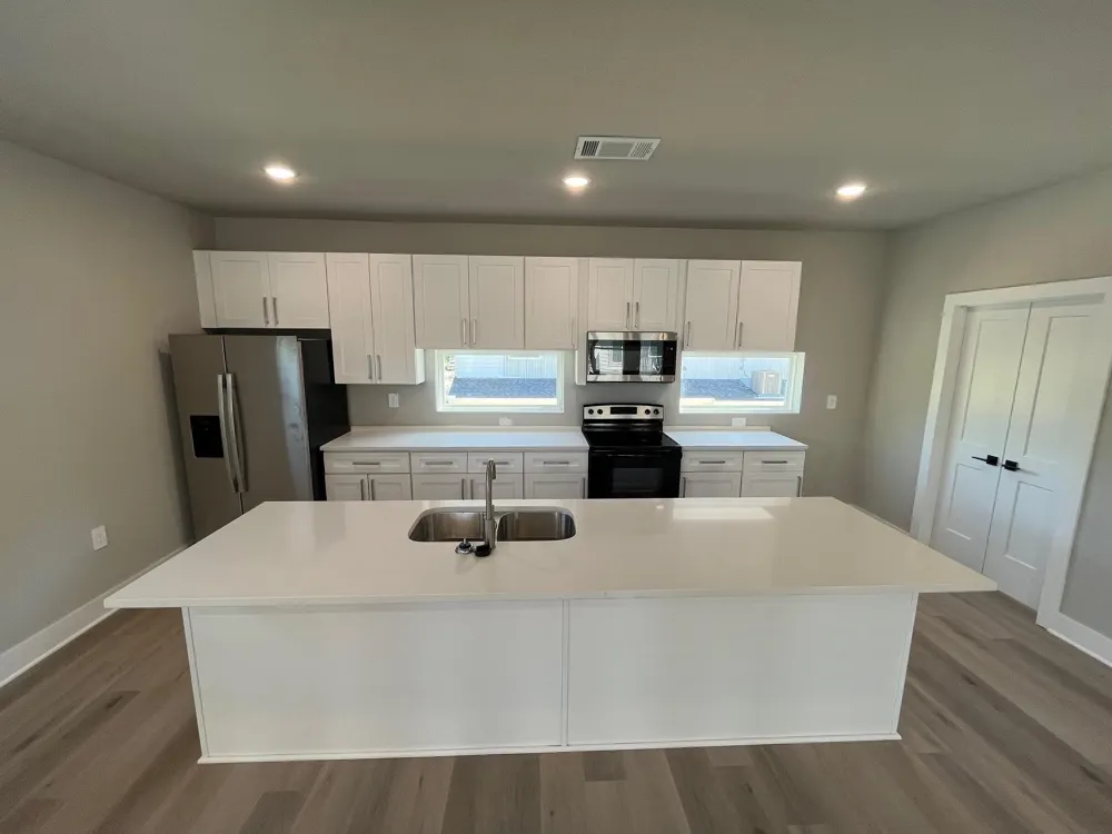 525 W Collins Street Stephenville, TX 76401