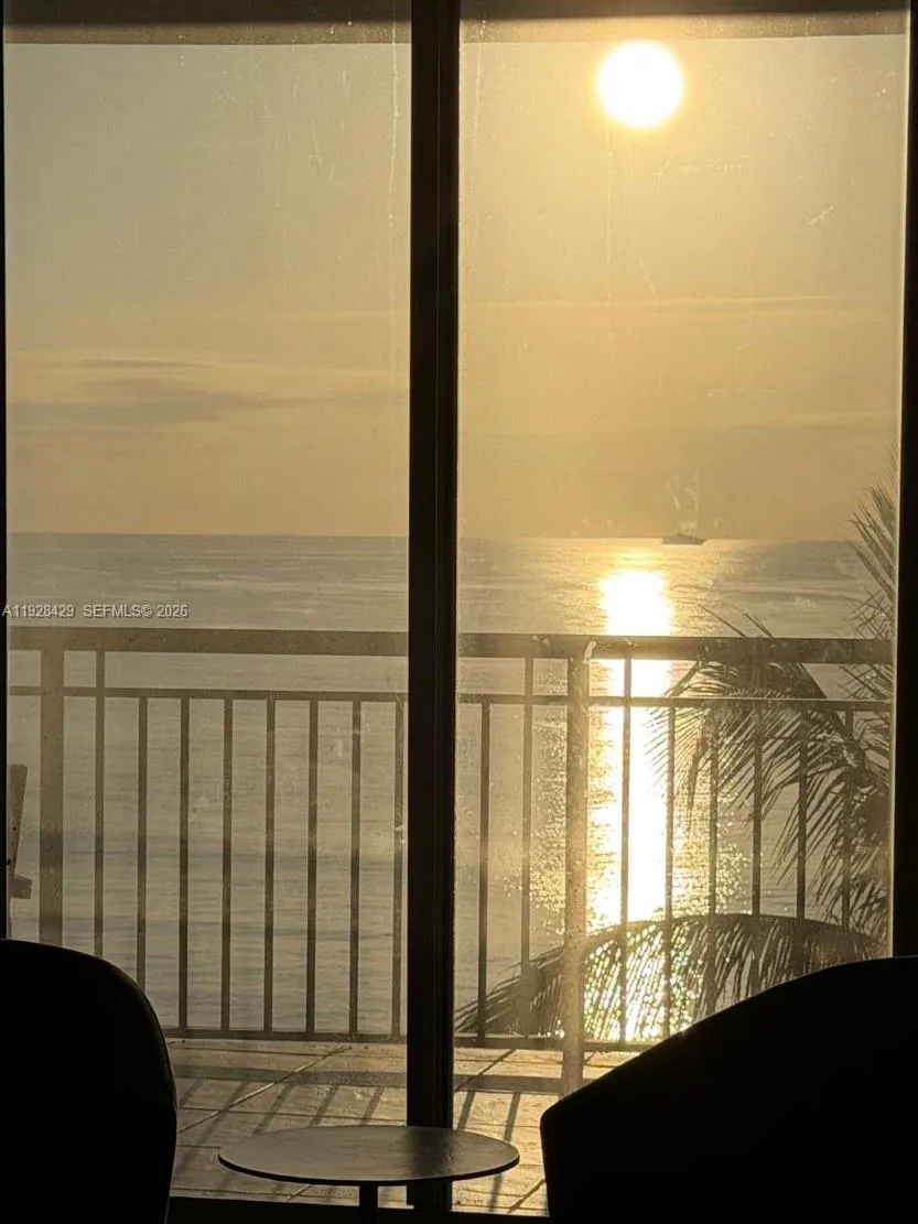 17375 Collins Ave #601 Sunny Isles Beach, FL 33160