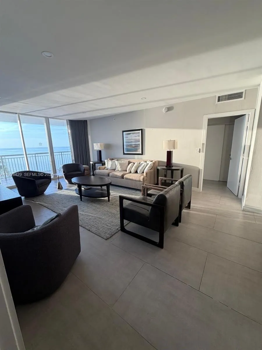 17375 Collins Ave #601 Sunny Isles Beach, FL 33160