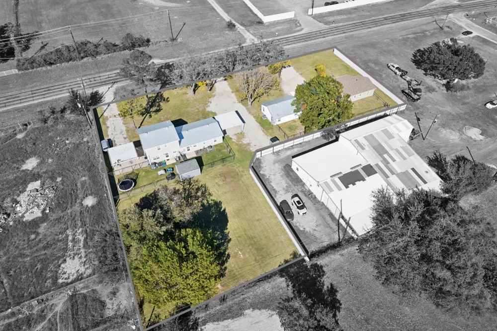 1060 E Reno Road Reno, TX 76020
