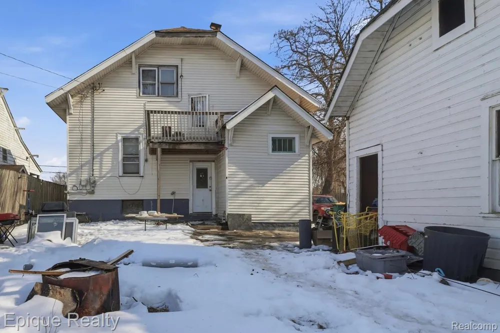 5834 Wayne Road Romulus City, MI 48174