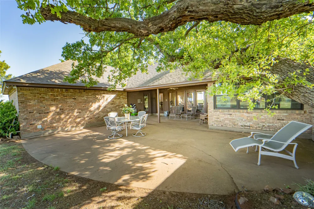 2792 S Fm Road 3099 S #1 Breckenridge, TX 76424