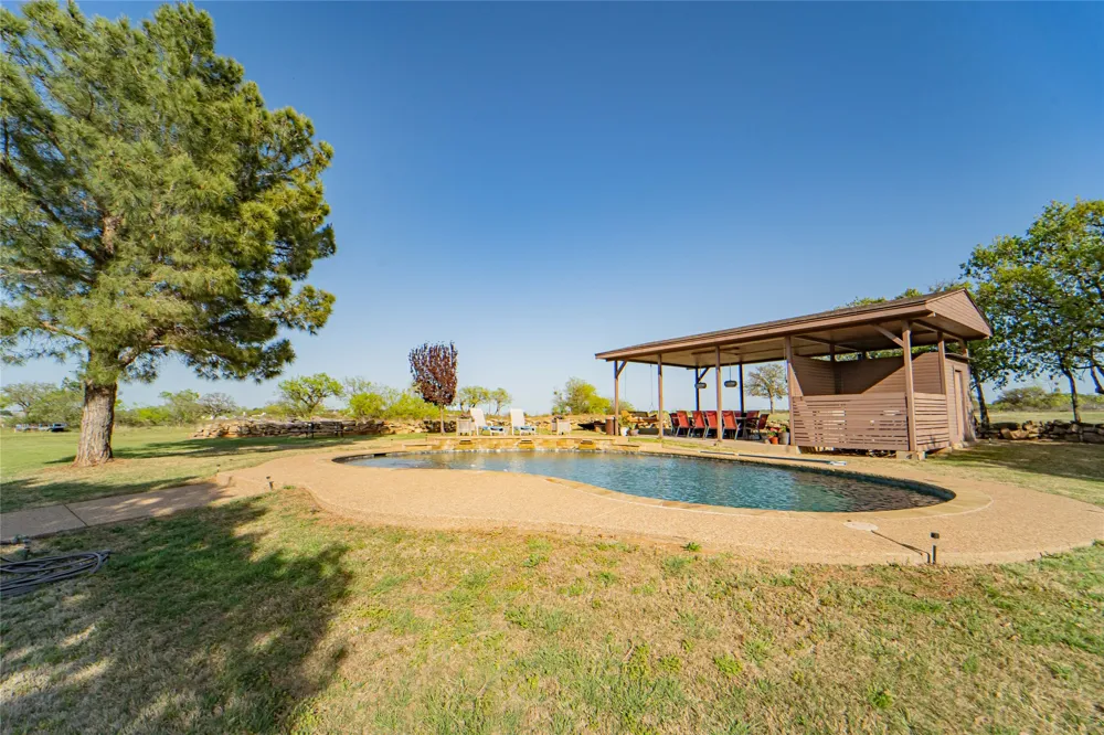 2792 S Fm Road 3099 S #1 Breckenridge, TX 76424