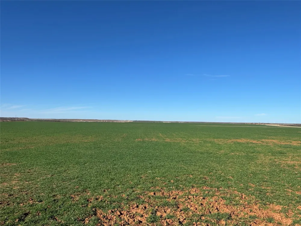 FM 422 Seymour, TX 76380