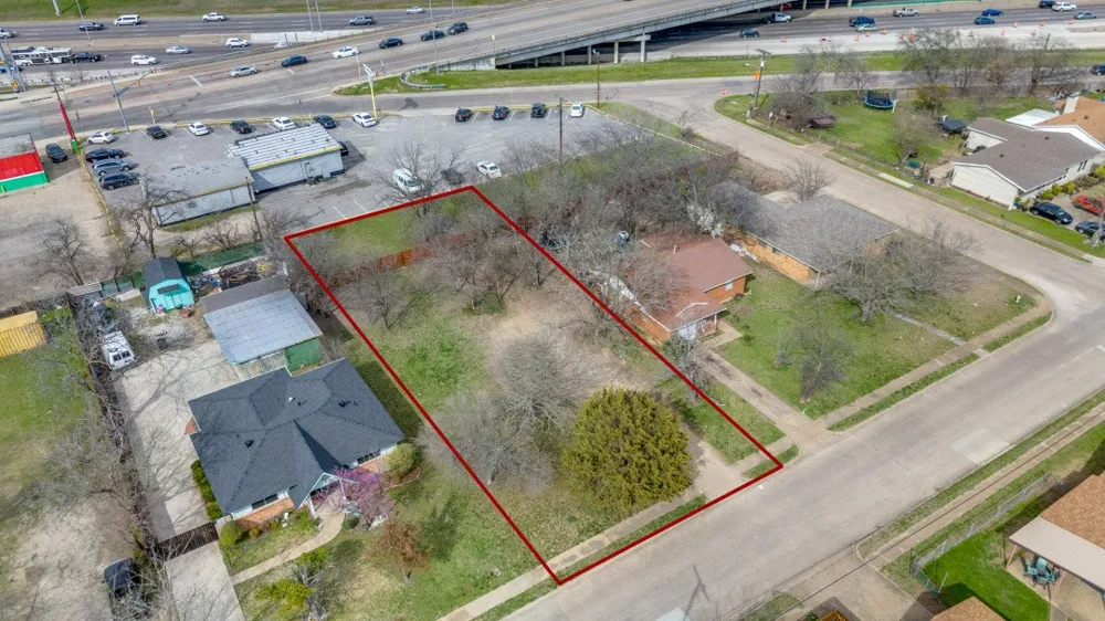 643 Michaels Drive Duncanville, TX 75116
