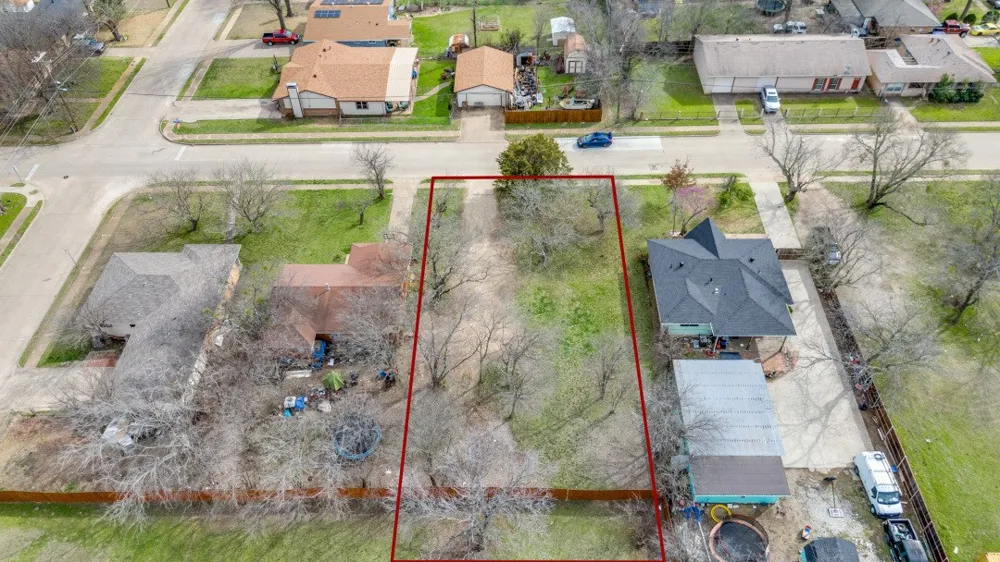 643 Michaels Drive Duncanville, TX 75116