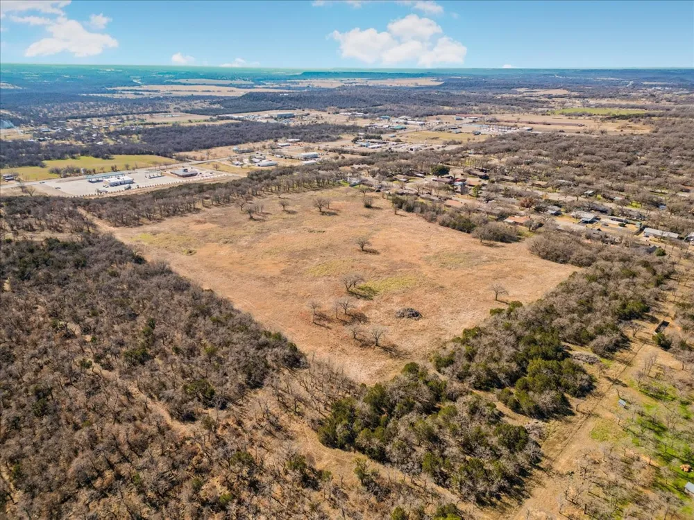 53 Travis Drive Mineral Wells, TX 76067