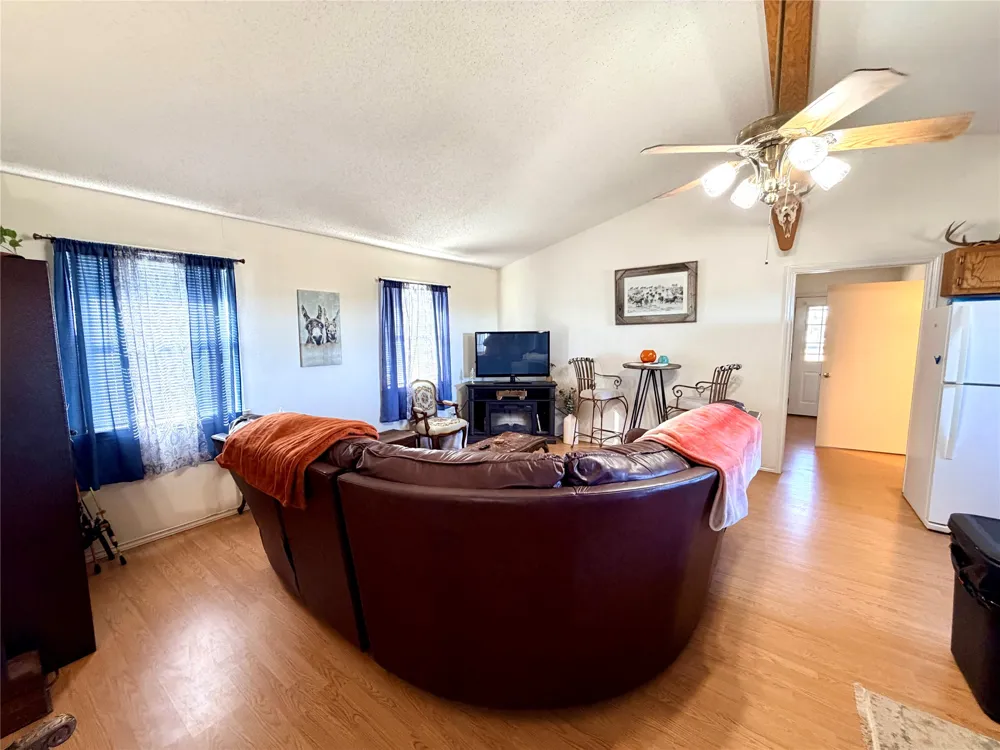 5530 Hwy 158 Robert Lee, TX 76945