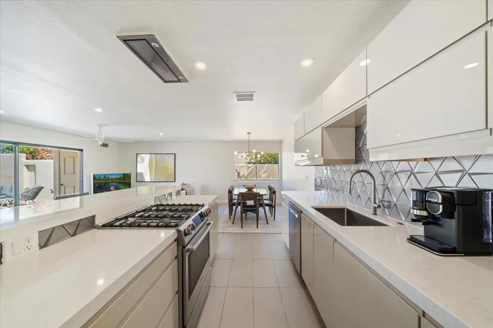 436 Greenhouse Way Palm Springs, CA 92262