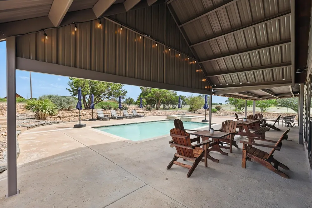 186 W Hells Gate Drive #ACRES 11 Strawn, TX 76475