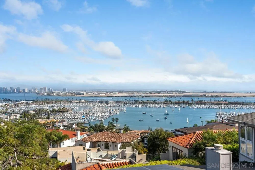 3235 Harbor View Dr San Diego, CA 92106