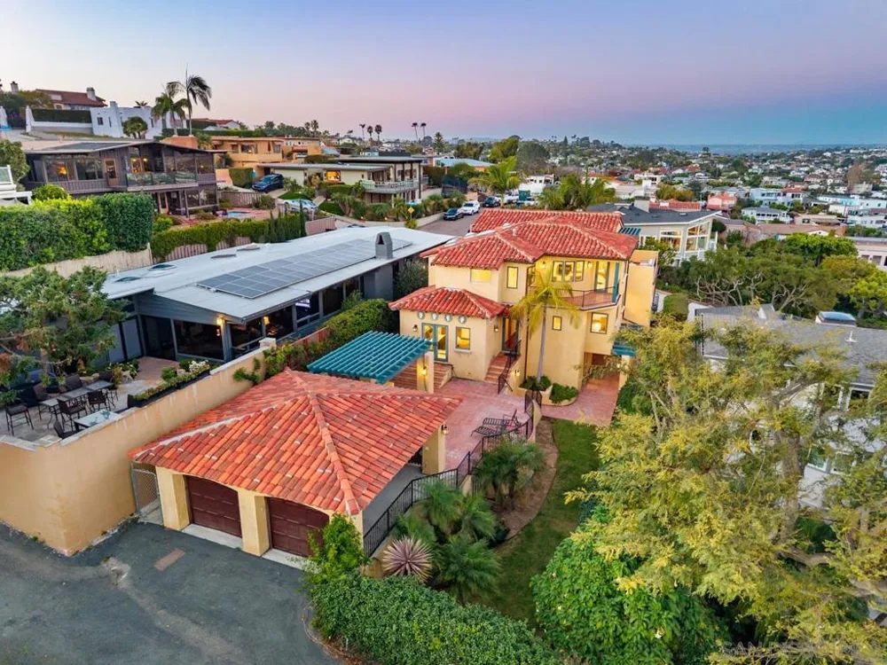 3235 Harbor View Dr San Diego, CA 92106