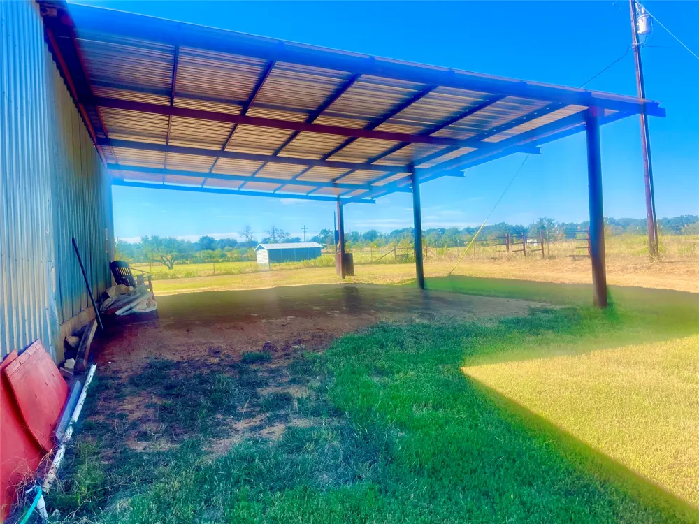 1340 US Hwy 281 Hamilton, TX 76531