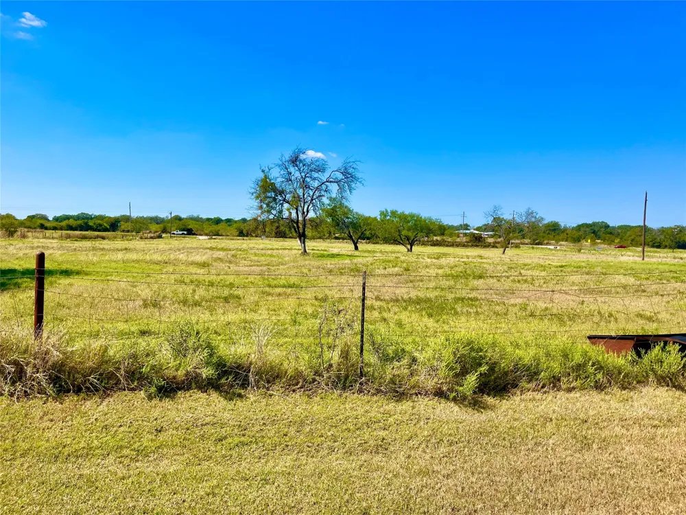 1340 US Hwy 281 Hamilton, TX 76531
