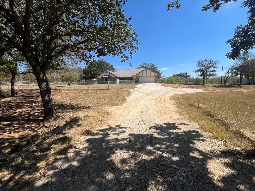 1340 US Hwy 281 Hamilton, TX 76531