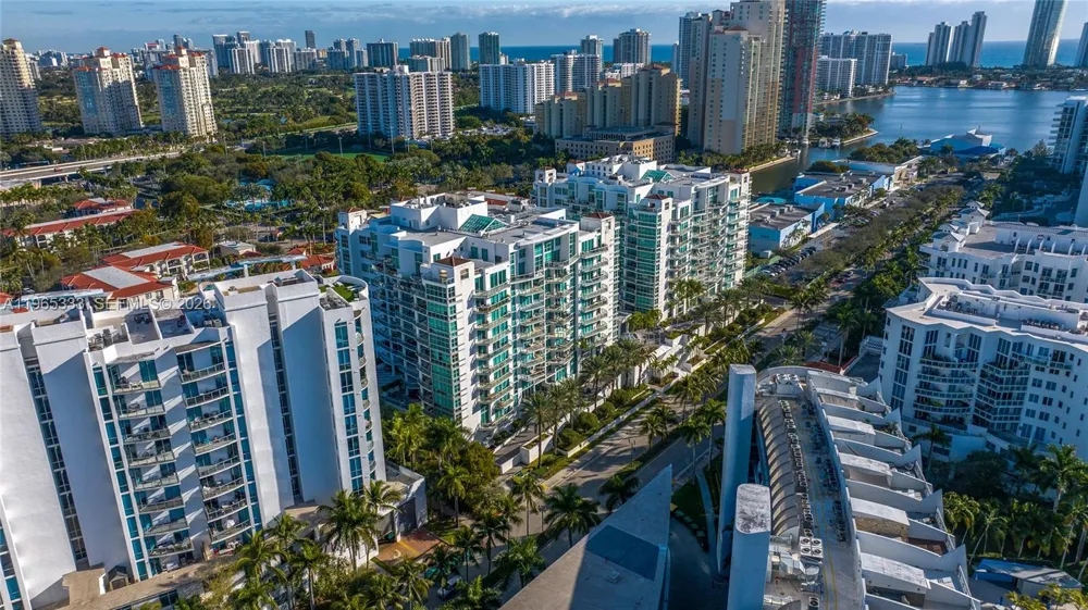 3131 NE 188th St #2-1107 Aventura, FL 33180