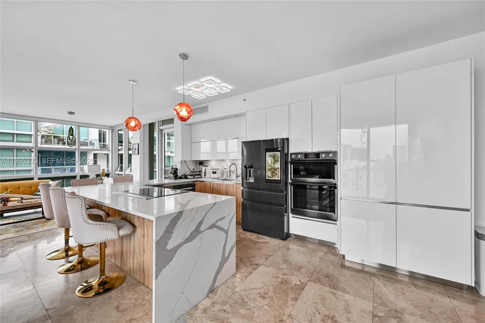 3131 NE 188th St #2-1107 Aventura, FL 33180