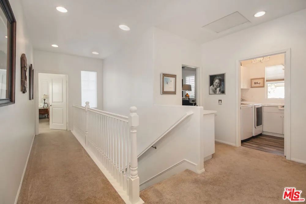 26070 Medici Court Santa Clarita, CA 91350