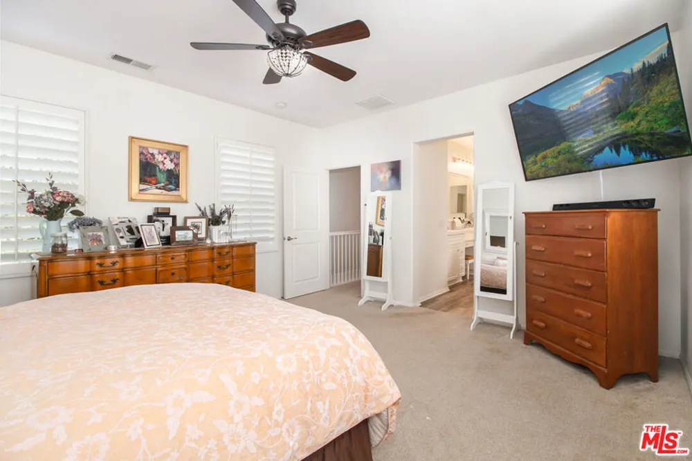 26070 Medici Court Santa Clarita, CA 91350