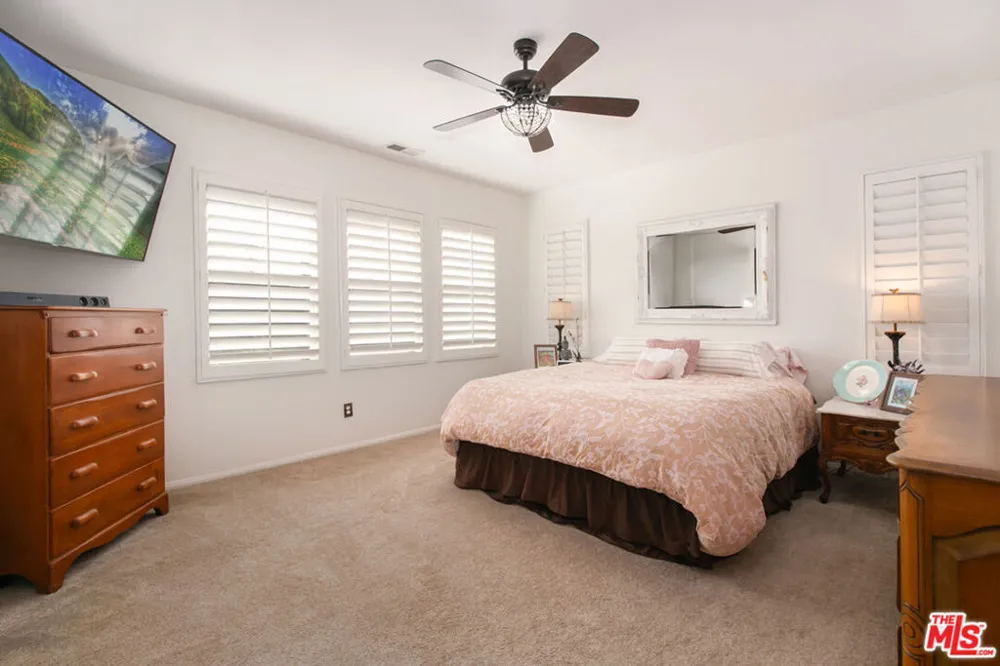 26070 Medici Court Santa Clarita, CA 91350