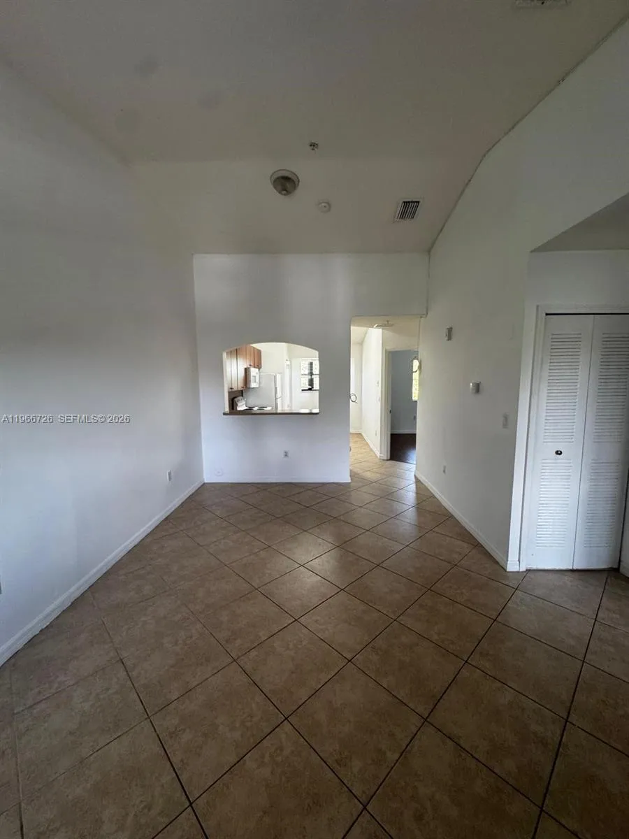 22621 SW 88th Pl #302-8 Cutler Bay, FL 33190