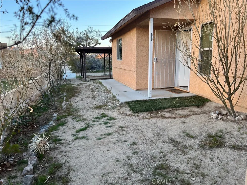 30881 Pawnee #B Lucerne Valley, CA 92356