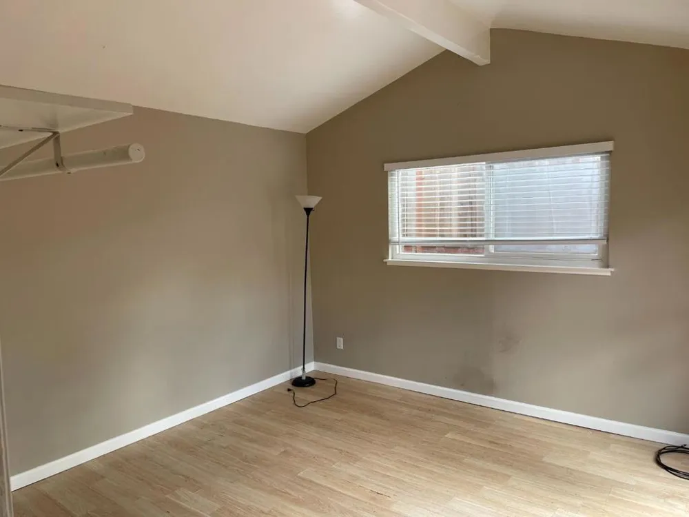 1260 Glacier Drive Milpitas, CA 95035