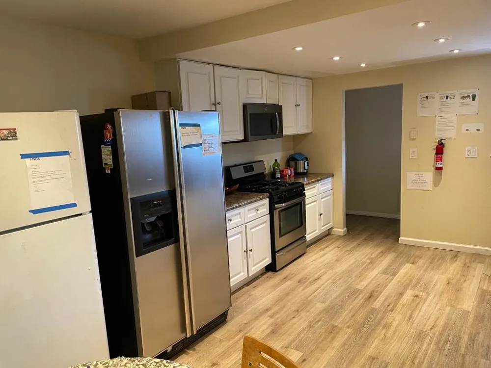 1260 Glacier Drive Milpitas, CA 95035