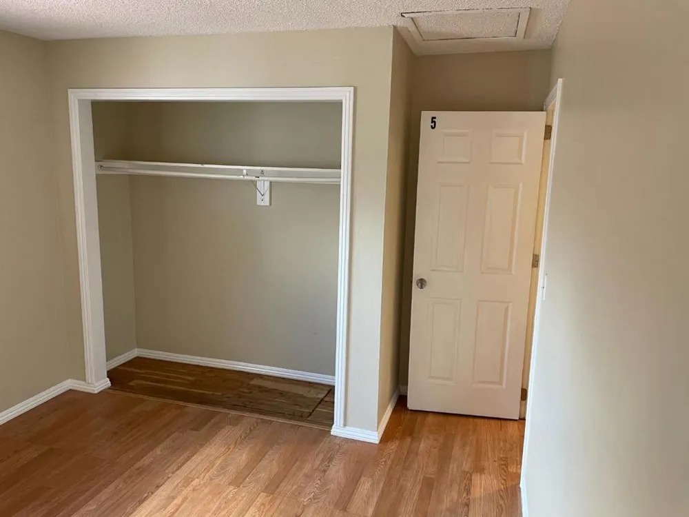 1260 Glacier Drive Milpitas, CA 95035
