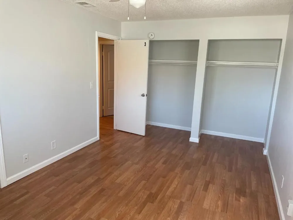 1260 Glacier Drive Milpitas, CA 95035