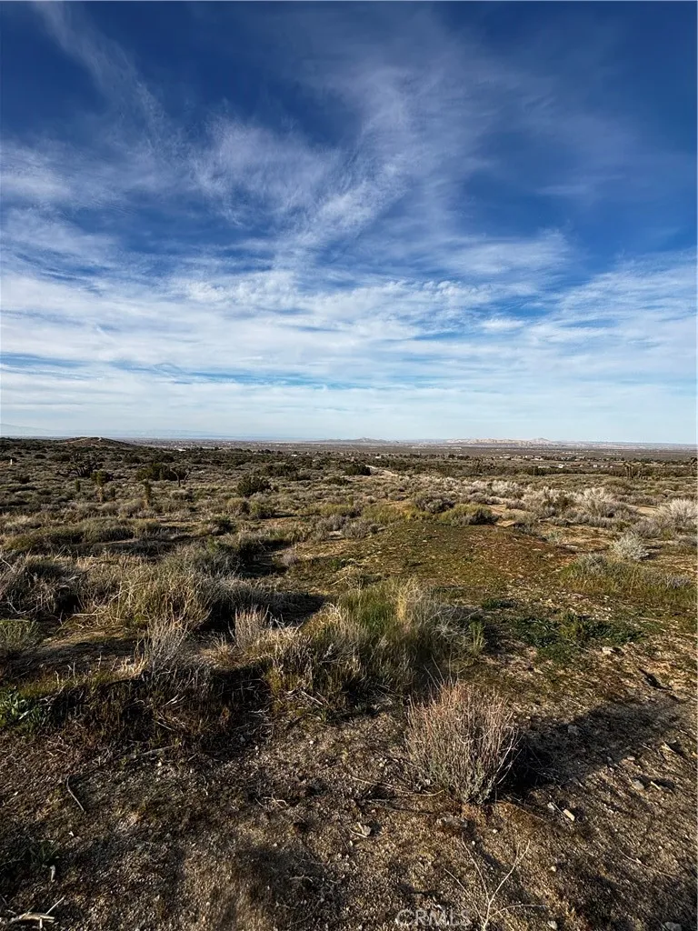 Avenue W-14 Pearblossom, CA 93553