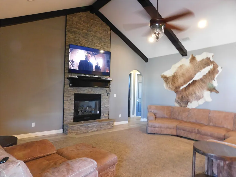 204 Jermyn Avenue Jermyn, TX 76459