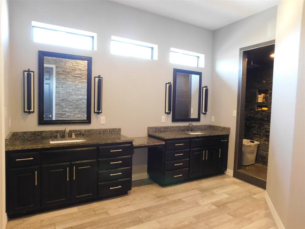 204 Jermyn Avenue Jermyn, TX 76459
