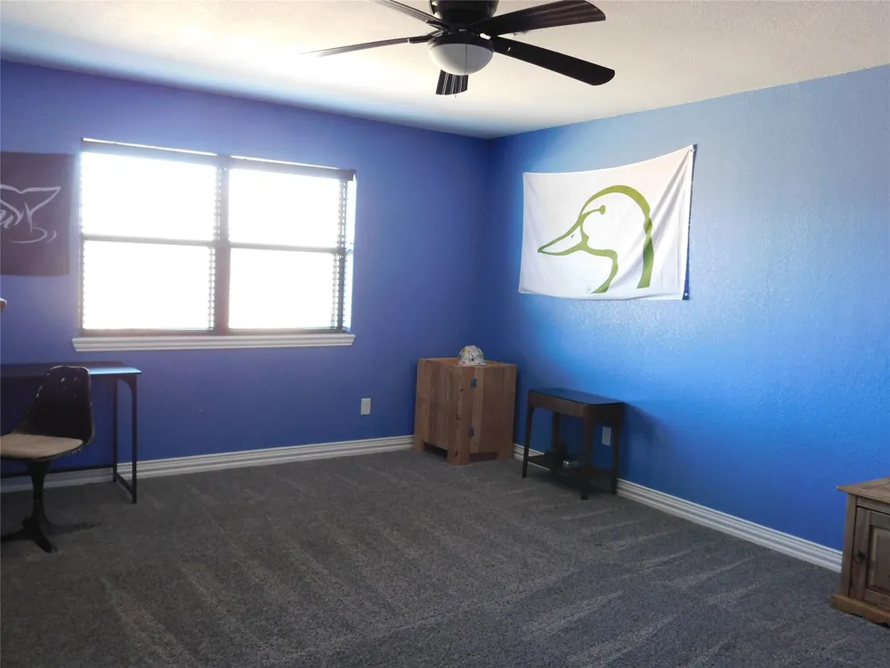 204 Jermyn Avenue Jermyn, TX 76459