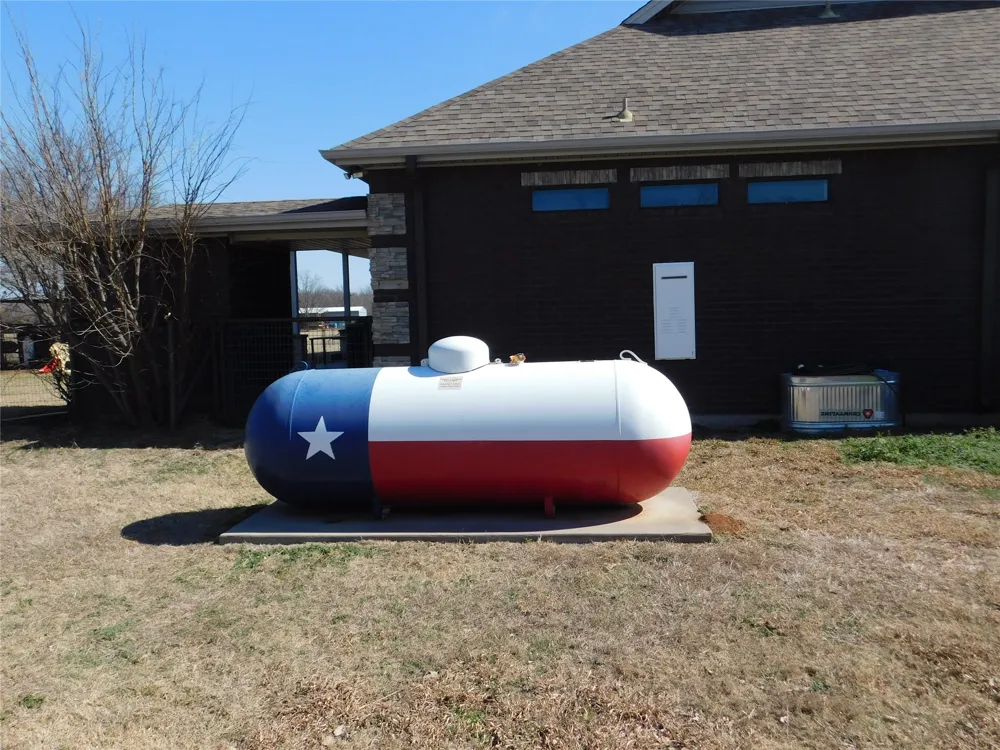 204 Jermyn Avenue Jermyn, TX 76459